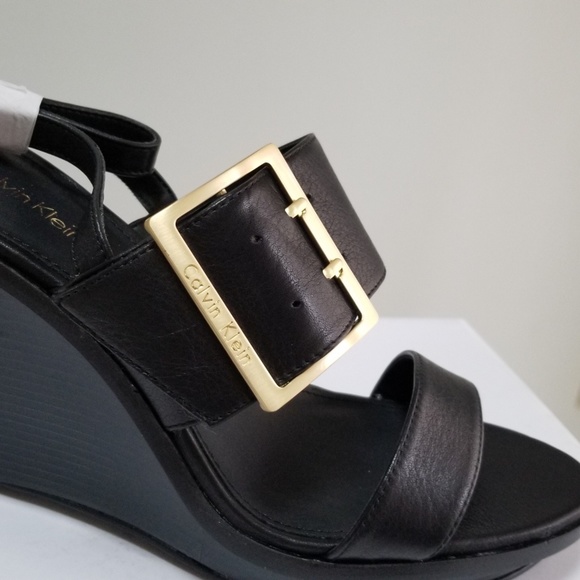 Shoes - Picture 2 of 4